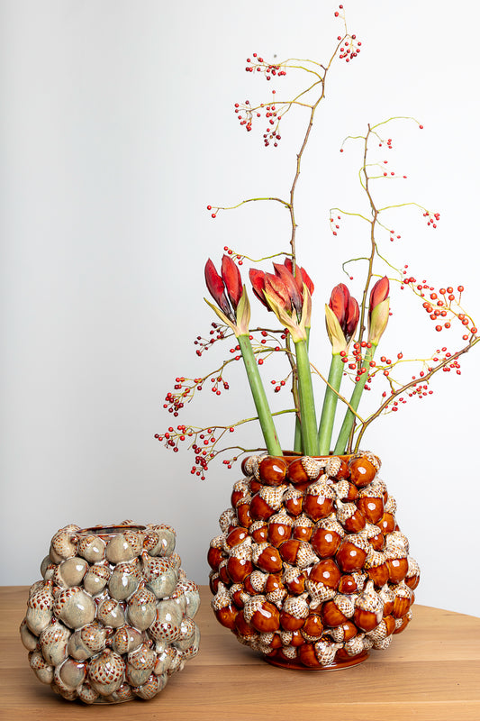 Eikel keramieken pot