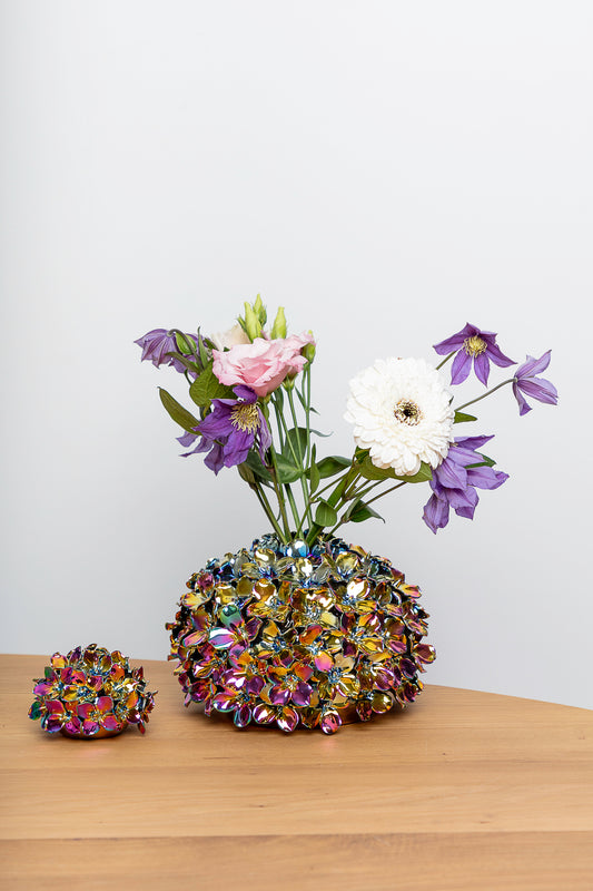 Gebloemd/blinkend/fel gekleurde vaas