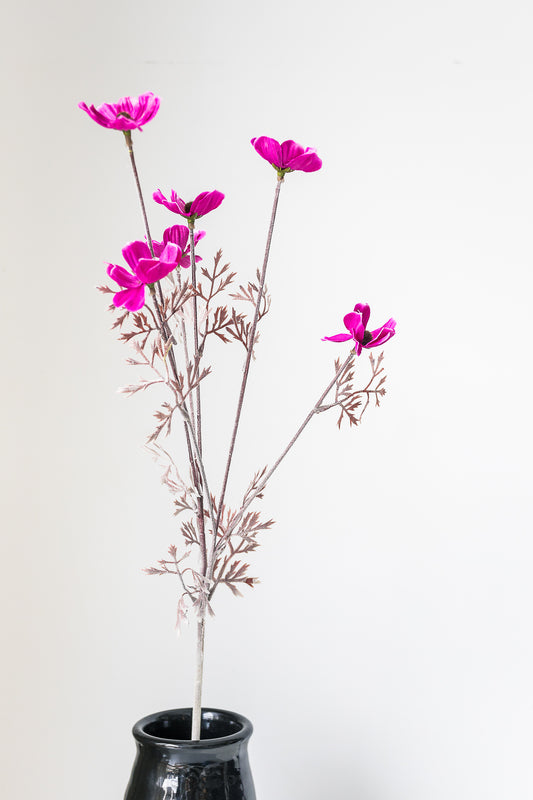 Zijden bruin/witte steel met fuchsia bloem